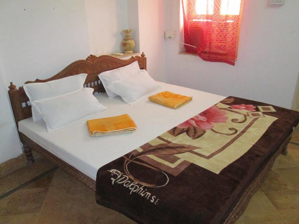 Hotel Peacock Jaisalmer Bagian luar foto